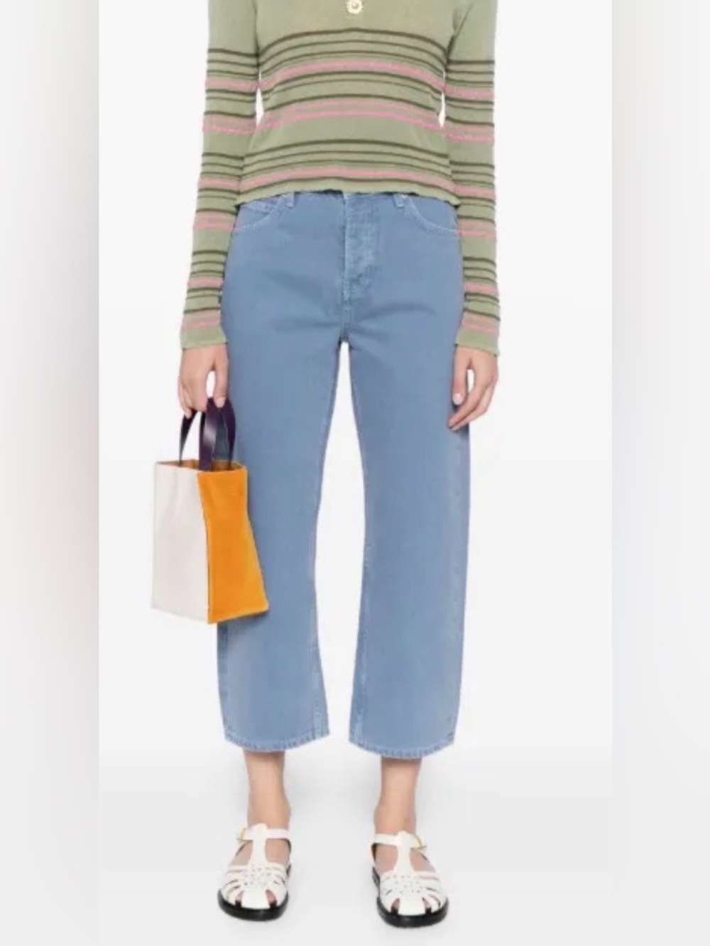 We The Free Light Blue deep Terrance dropped boyfriend Barrel Fit Jeans. 🔥🔥